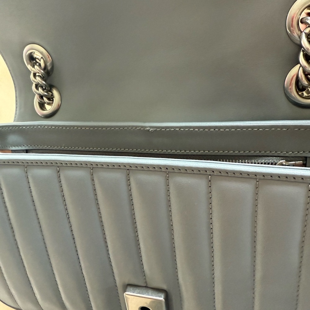 Lot of 2X ‼️Gucci Gray Marmont crossbody & Prada crossbody purse 💖 - Picture 9 of 16